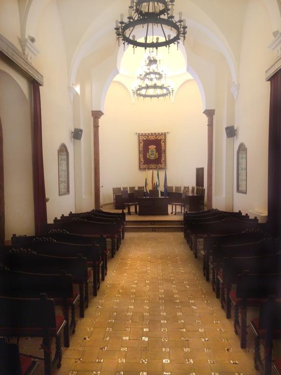 Отель Hospederia Convento De Santa Clara Пальма дел Рио Экстерьер фото